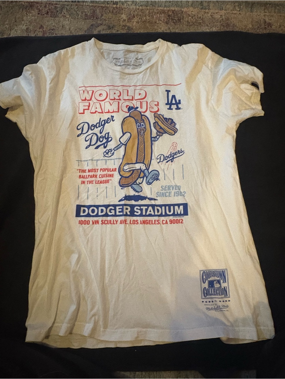 Los Angeles Dodgers 'Dodger Dog' Graphic Tee - White/Blue/Red